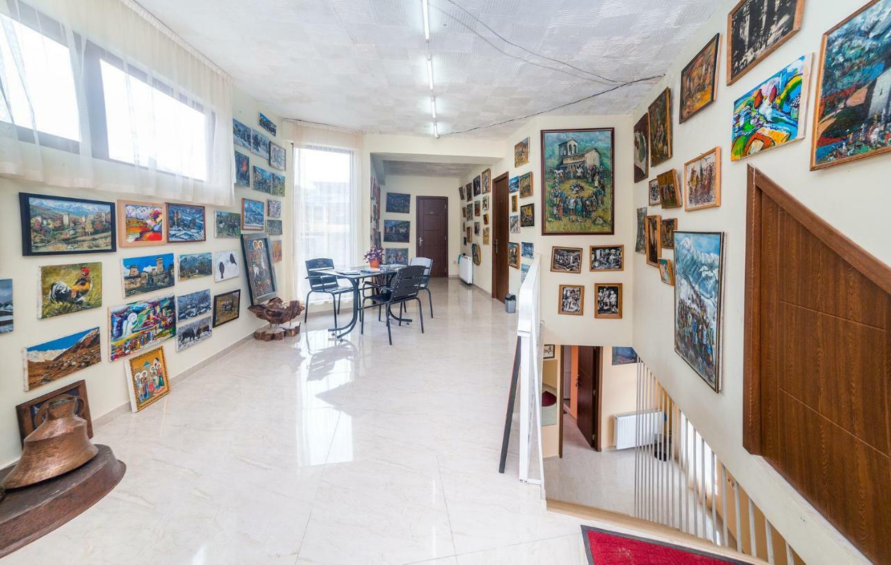 מסטיה Hotel Gallery מראה חיצוני תמונה